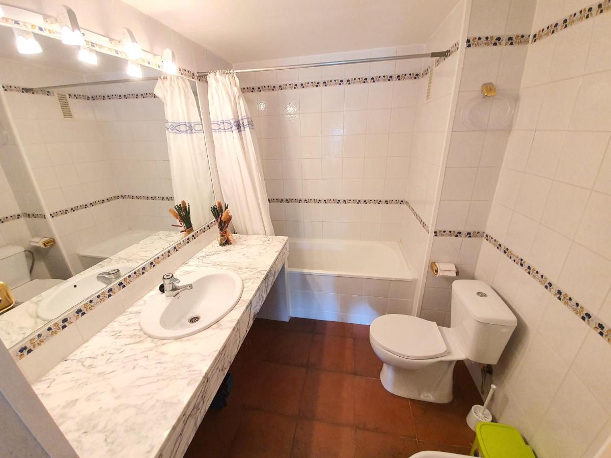 Apartamento Royal Marine Deluxe Roses Exterior photo