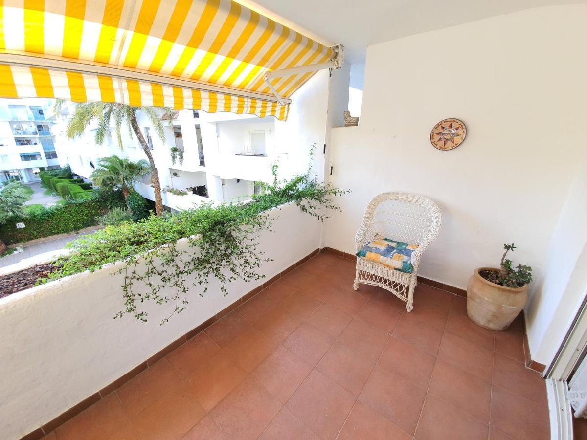 Apartamento Royal Marine Deluxe Roses Exterior photo