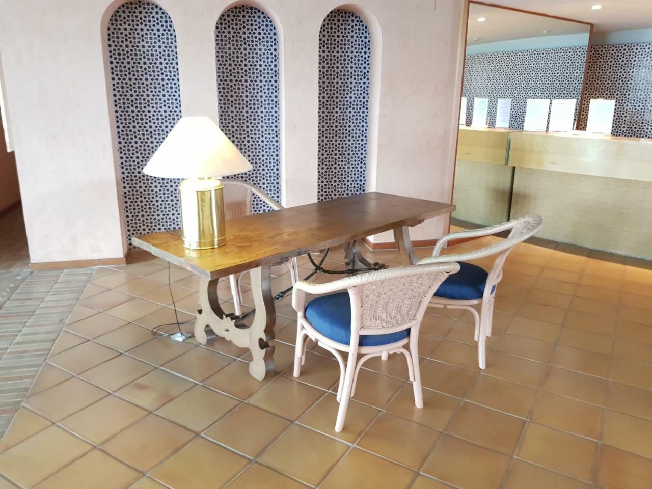 Apartamento Royal Marine Deluxe Roses Exterior photo